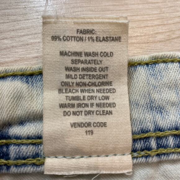 Akademiks Jeanius Distressed Jeans Men 36x30 Vintage Washed Whisker Grunge - Picture 9 of 12